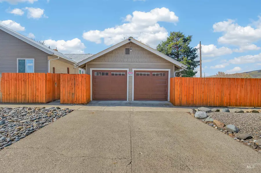 1025 10th Ave, Lewiston, ID 83501 - #3