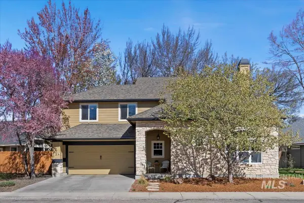 303 E Iowa Dr, Boise, ID 83704