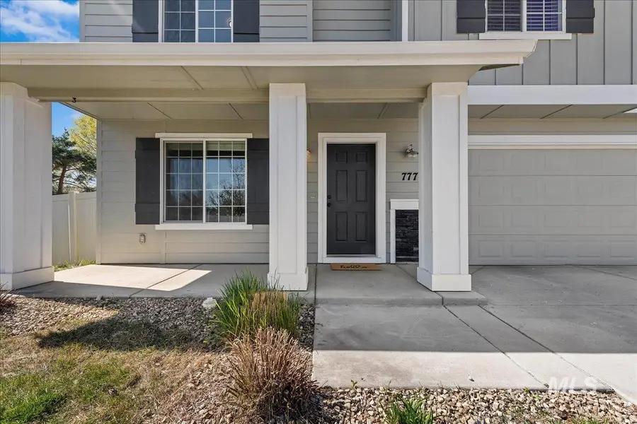 777 Flintstone Ave, Meridian, ID 83642 - #2