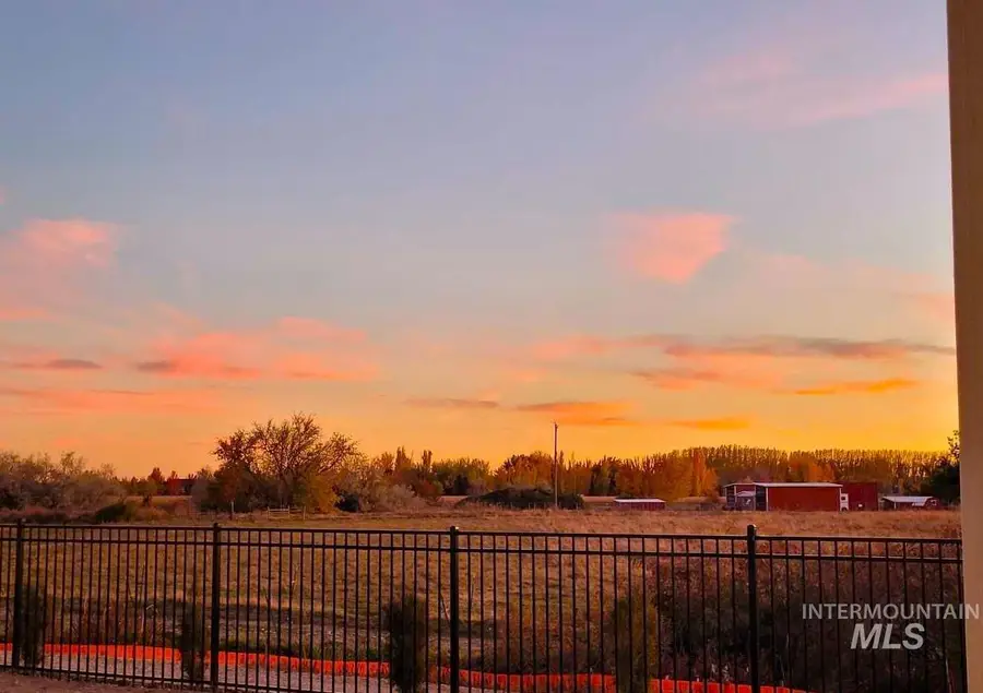 12557 W Wayfaring Drive, Star, ID 83669 - #2