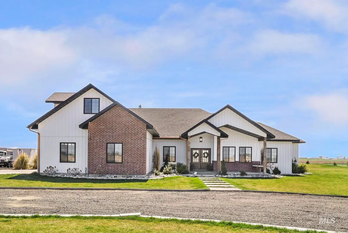 2235 E 3100 S, Wendell, ID 83355 - #1