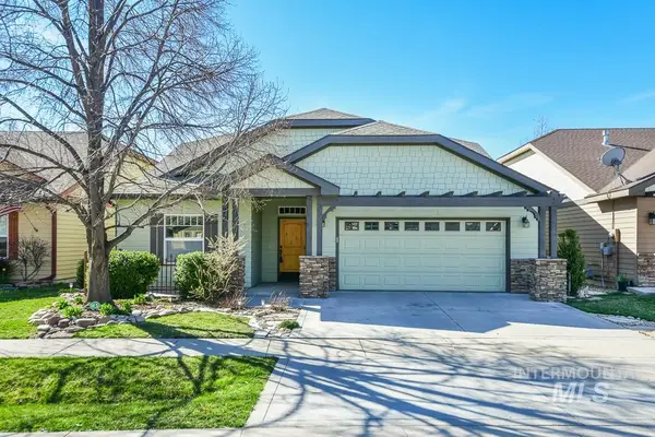 727 Sedgewick St, Meridian, ID 83646