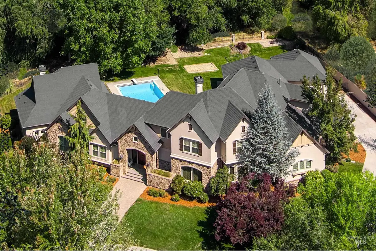 1450 E Covey Run Ct, Eagle, ID 83616 - #1