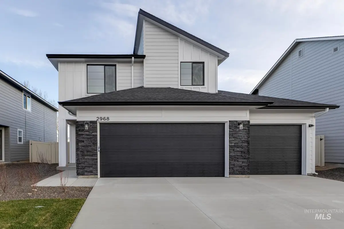 6617 W Plateau Creek Dr, Meridian, ID 83646 - #1