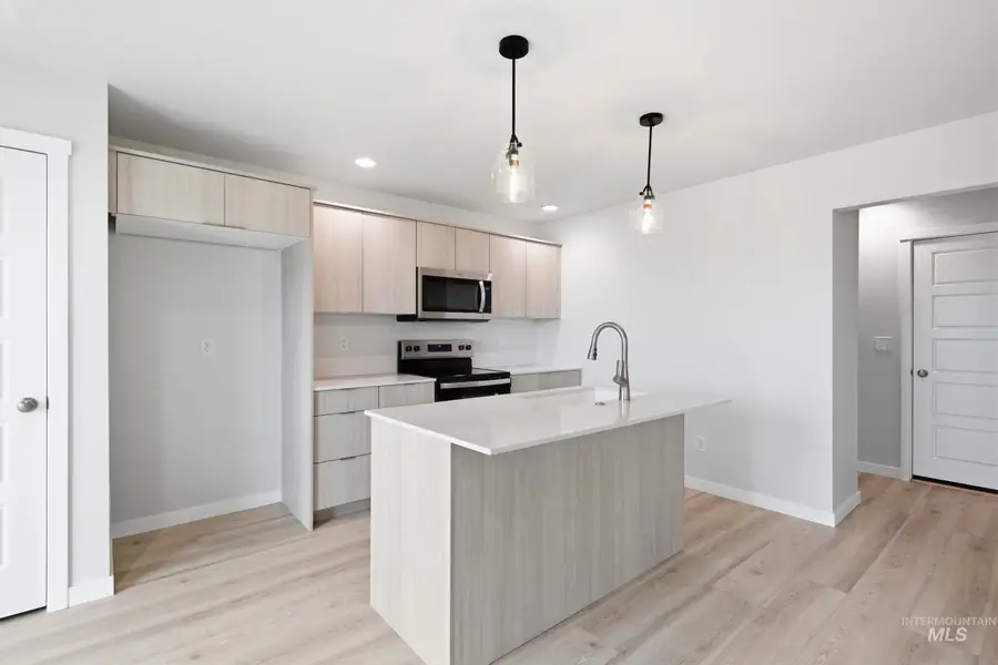 10788 Rutland St, Caldwell, ID 83605 - #3