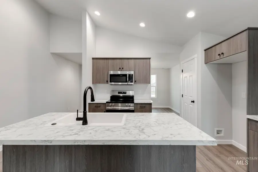 3027 W Animas Creek Dr, Kuna, ID 83634 - #3