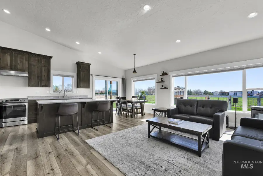 1619 Primrose Dr, Nampa, ID 83686 - #3