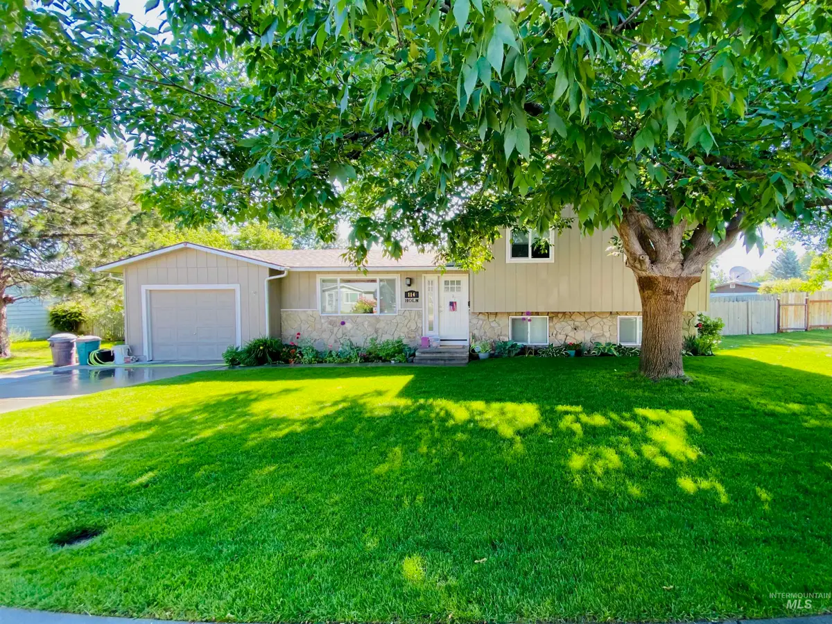 114 Meyer Ave, Nampa, ID 83686 - #1