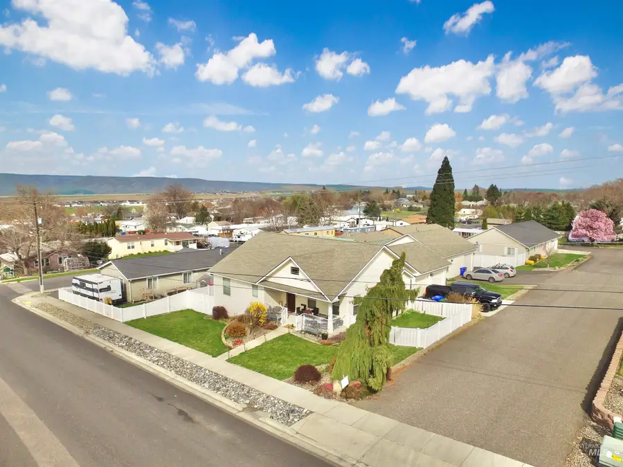 3401 14th Street, Lewiston, ID 83501 - #2