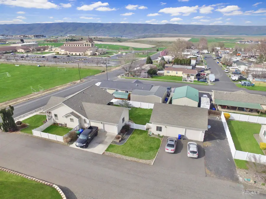 3401 14th Street, Lewiston, ID 83501 - #3