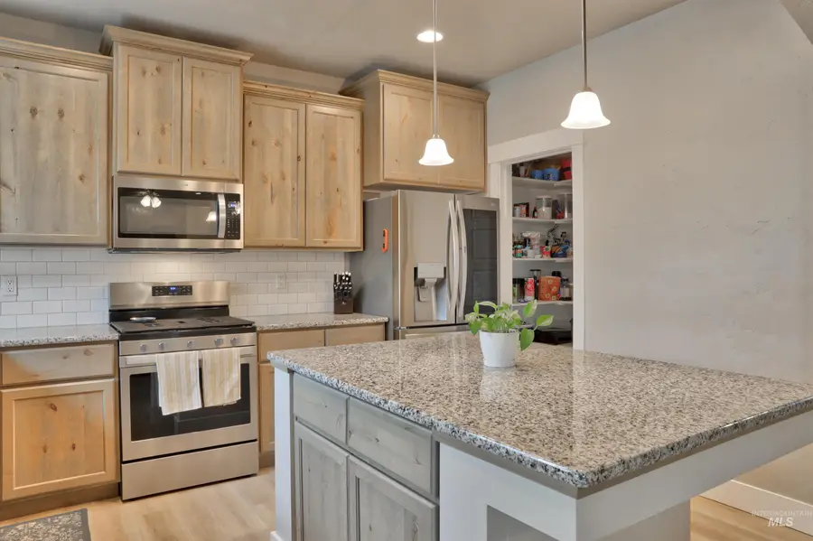 12737 S S Arezzo Way, Nampa, ID 83686 - #3