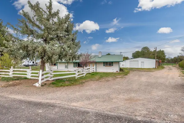 4484 Community Rd, Ontario, OR 97914