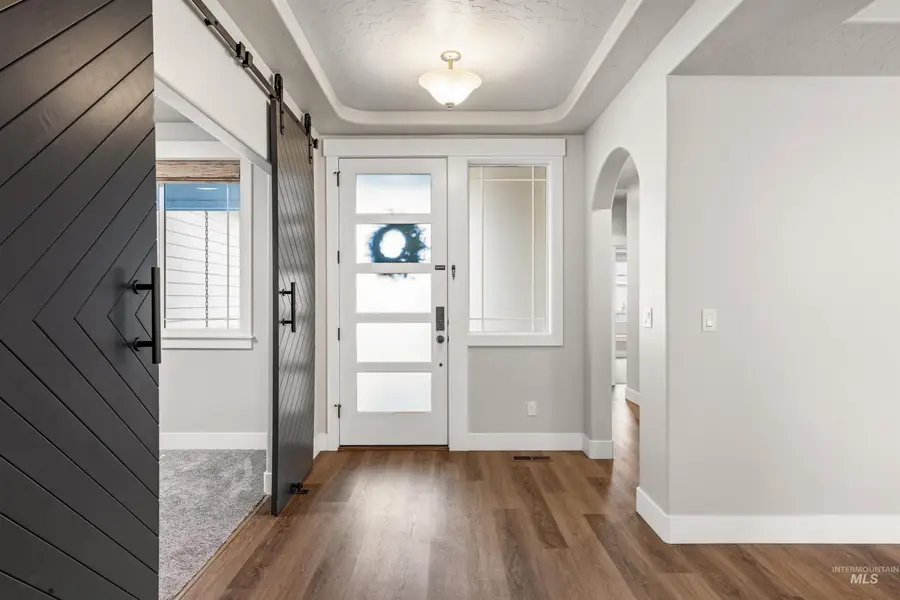 1005 E Trophy St, Kuna, ID 83634 - #3