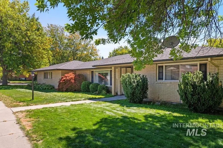 2138 Hillcrest Drive, Twin Falls, ID 83301 - #3