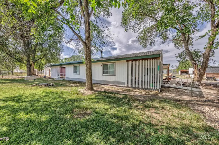 3315 NW 7th Ave, Ontario, OR 97914 - #3