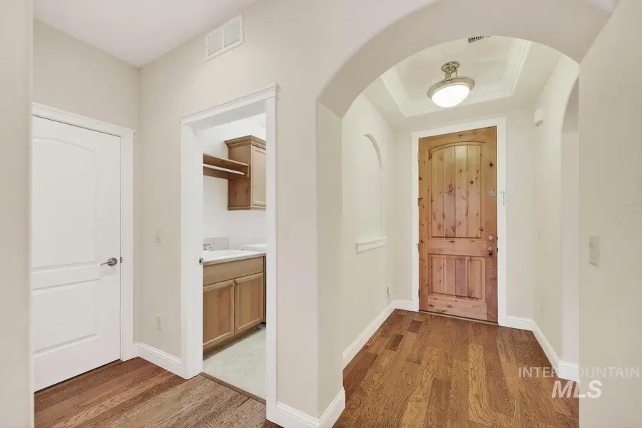 8827 W Sloan Street, Boise, ID 83714 - #3