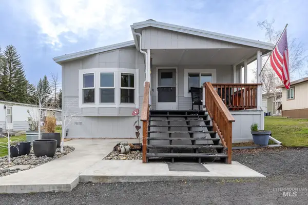 411 N Almon #310, Moscow, ID 83501