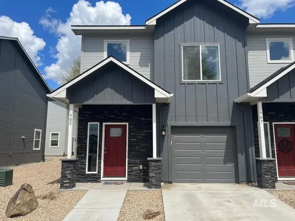 705 E Bates Ave, Parma, ID 83660