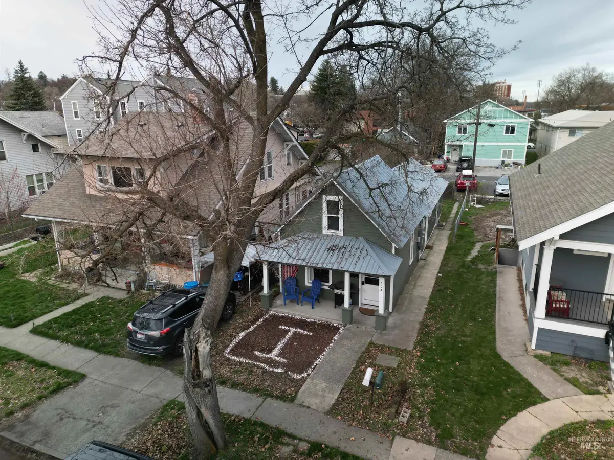 503 S Almon St, Moscow, ID 83843 - #1