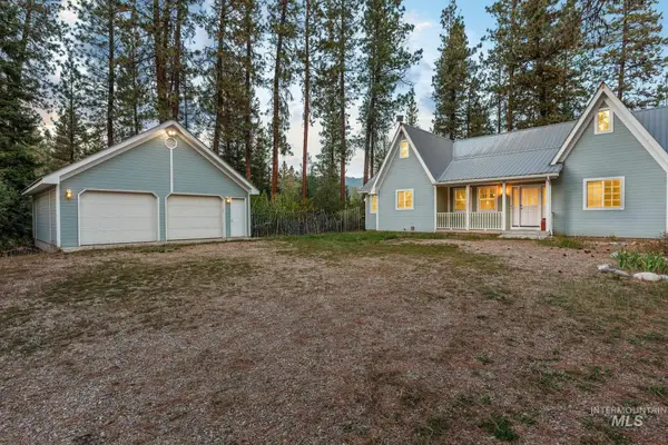 149 Scriver Woods Rd, Garden Valley, ID 83622