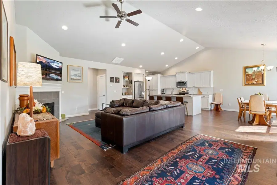 4132 E Silverking Ln, Meridian, ID 83642 - #3