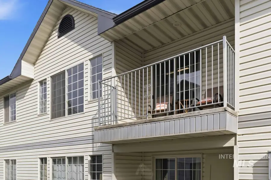 2270 S Challenger Lane #202, Boise, ID 83705 - #3