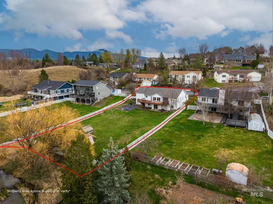 237 Sunrise Dr, Moscow, ID 83843 - #3
