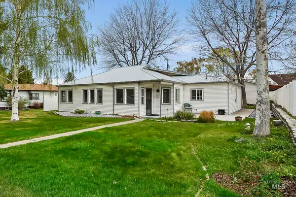 704 E Avenue D, Jerome, ID 83338