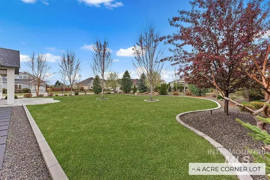 2515 N World Cup Way, Eagle, ID 83616 - #2
