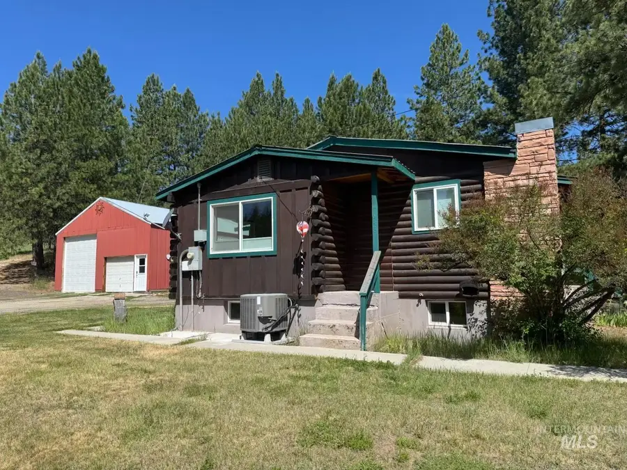 643 S Main Street, Cascade, ID 83611 - #3