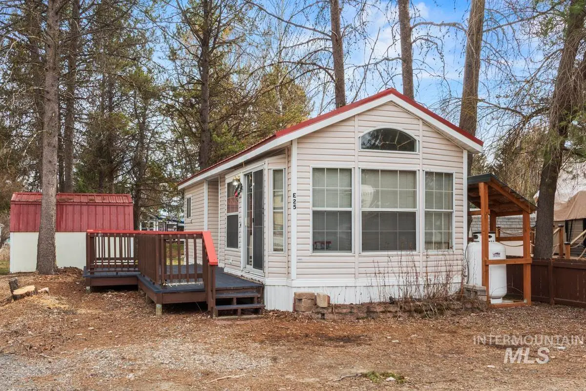 25 E Street, Cascade, ID 83611 - #1