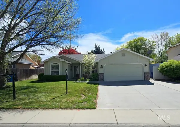 813 Oakmont, Nampa, ID 83686