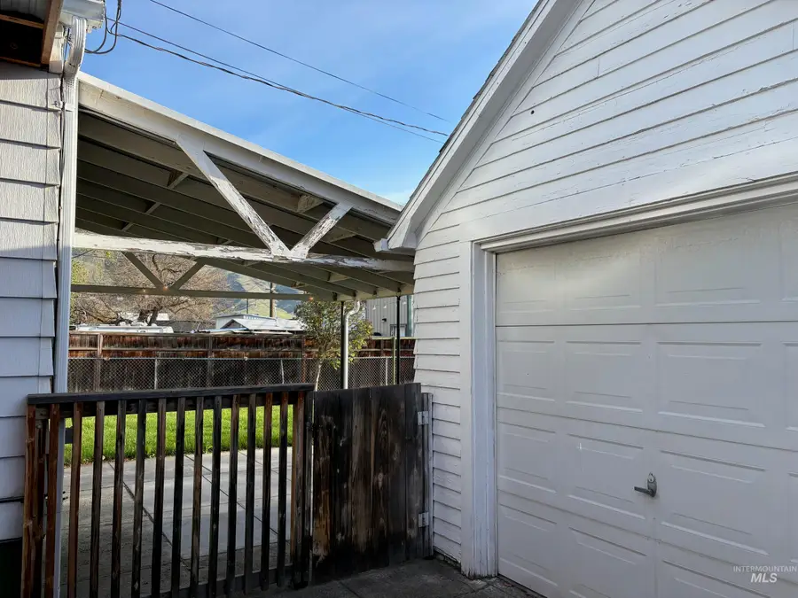 625 10th Street, Clarkston, WA 99403 - #3