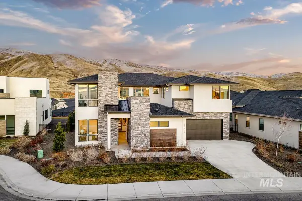 6173 E Prominence Ct, Boise, ID 83716