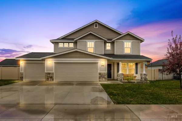 141 SW Crimson, Mountain Home, ID 83647