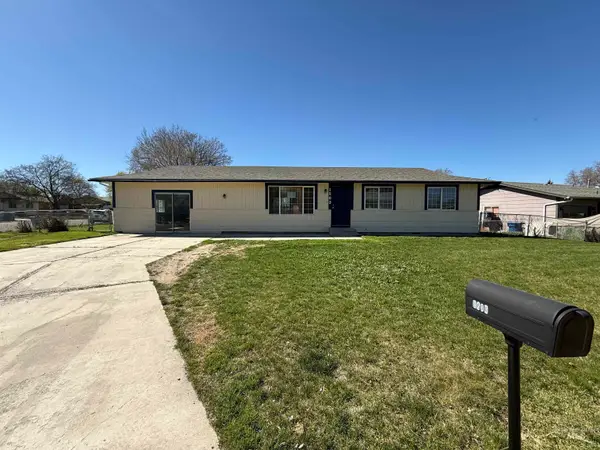1203 Sweetwood Cir, Nampa, ID 83651