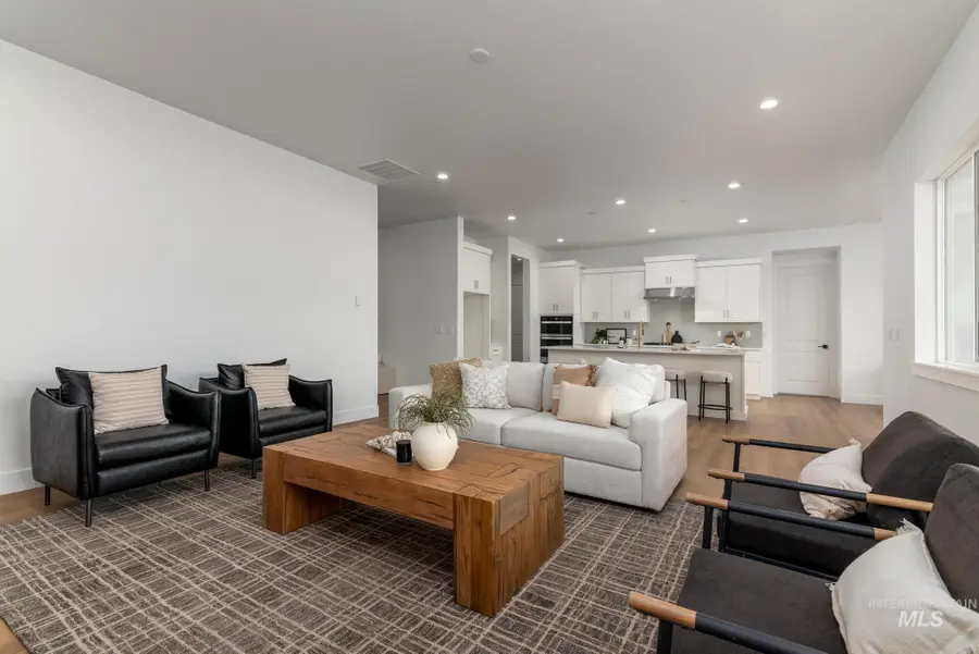 8558 S Silver Smog Way, Meridian, ID 83642 - #3