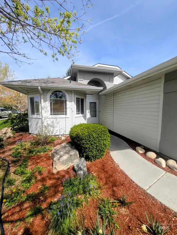 1496 W Saint Patrick, Boise, ID 83705