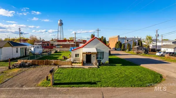 243 Chestnut St N, Kimberly, ID 83341