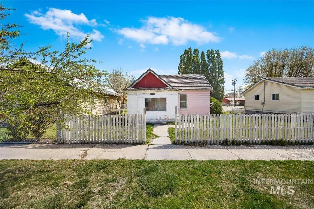 1411 Almo Ave, Burley, ID 83318 - #1