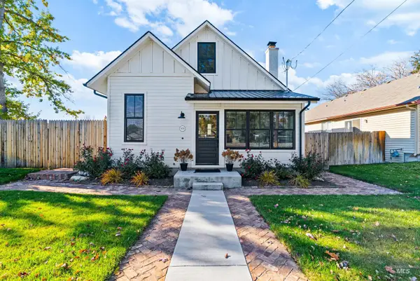 5125 N Pierce Park Lane, Boise, ID 83714