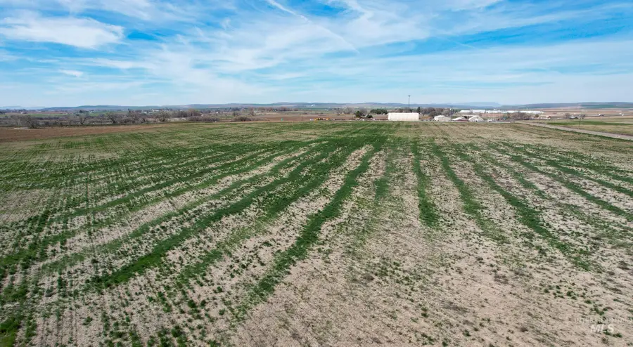 4465 Oak Road, Ontario, OR 97914 - #2