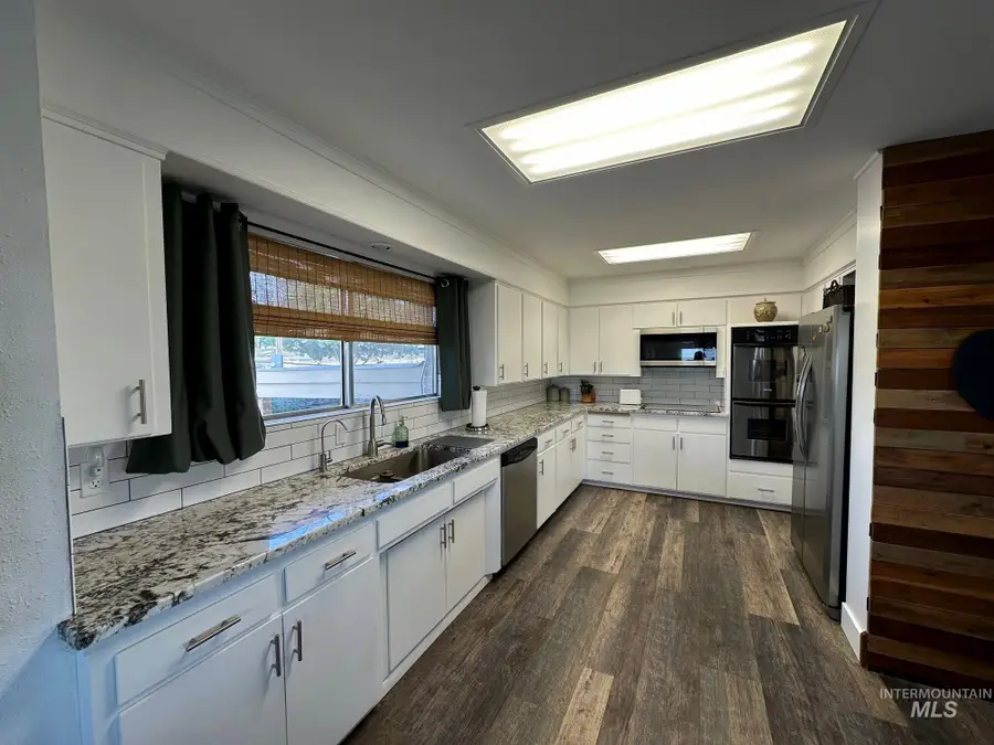 4436 Baker, Ontario, OR 97914 - #2