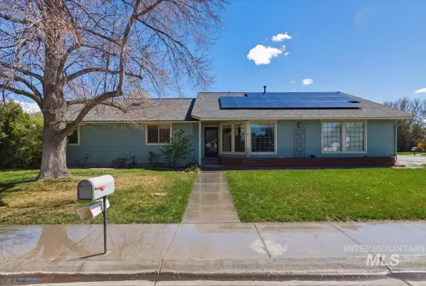 910 N 14th East, Mountain Home, ID 83647