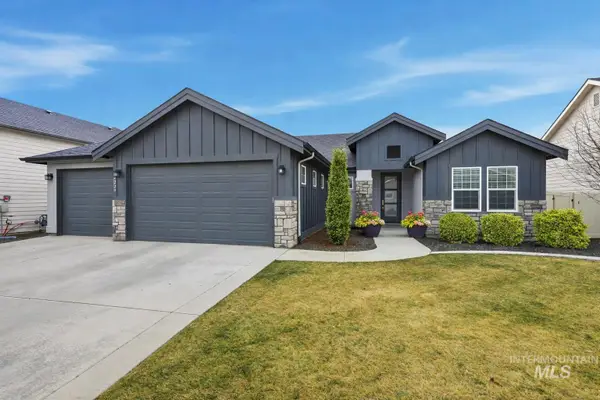 2229 E Grayson St, Meridian, ID 83642