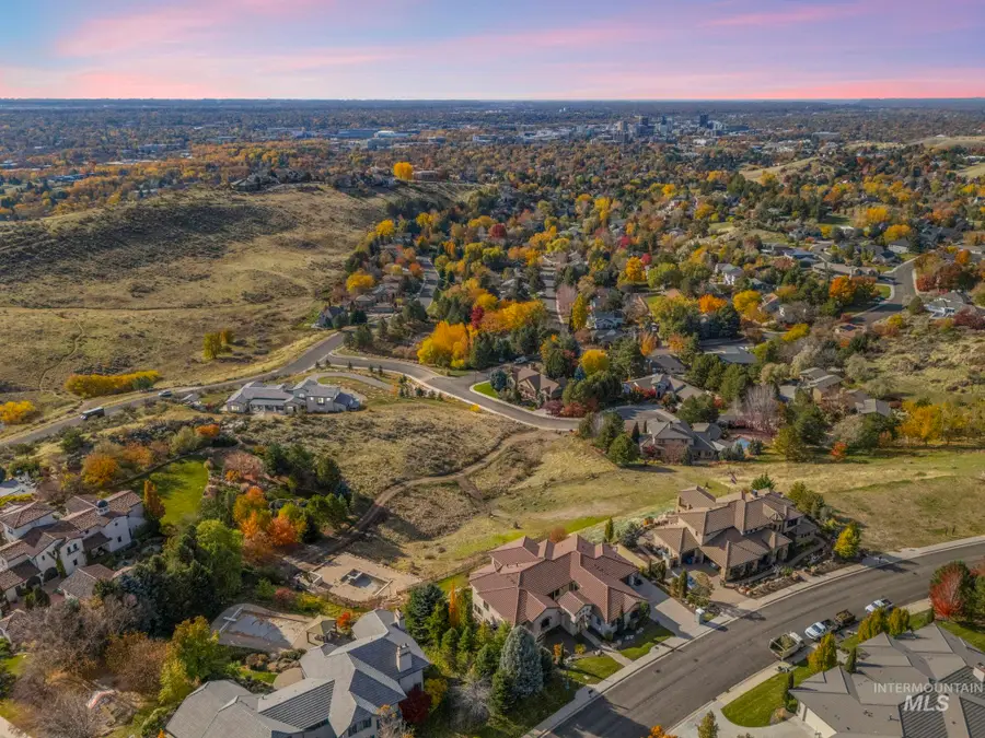 2577 E Varco Via Ct, Boise, ID 83712 - #2