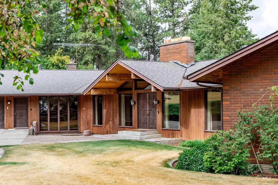 1050 Paradise Ridge Rd, Moscow, ID 83843 - #2