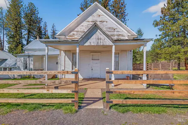 2070 Woodland Rd, Kamiah, ID 83536