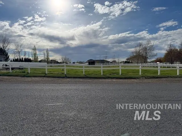 3727 N 2481 E, Twin Falls, ID 83301 - #3