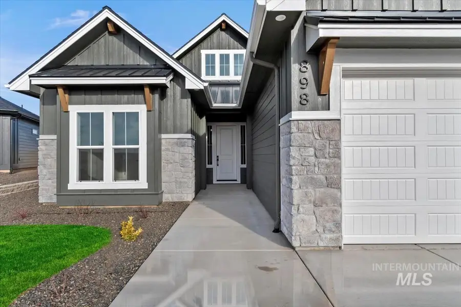 232 S Fusion Ave, Kuna, ID 83634 - #2